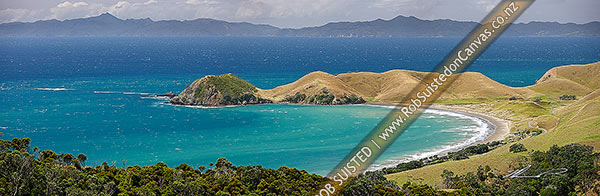 Photo of Cape Colville (centre) and Port Jackson bay and beach at northern end of Coromandel Peninsula. Great Barrier (Aotea) Island beyond. Panorama, Cape Colville, Thames-Coromandel, Waikato Region, New Zealand (NZ)